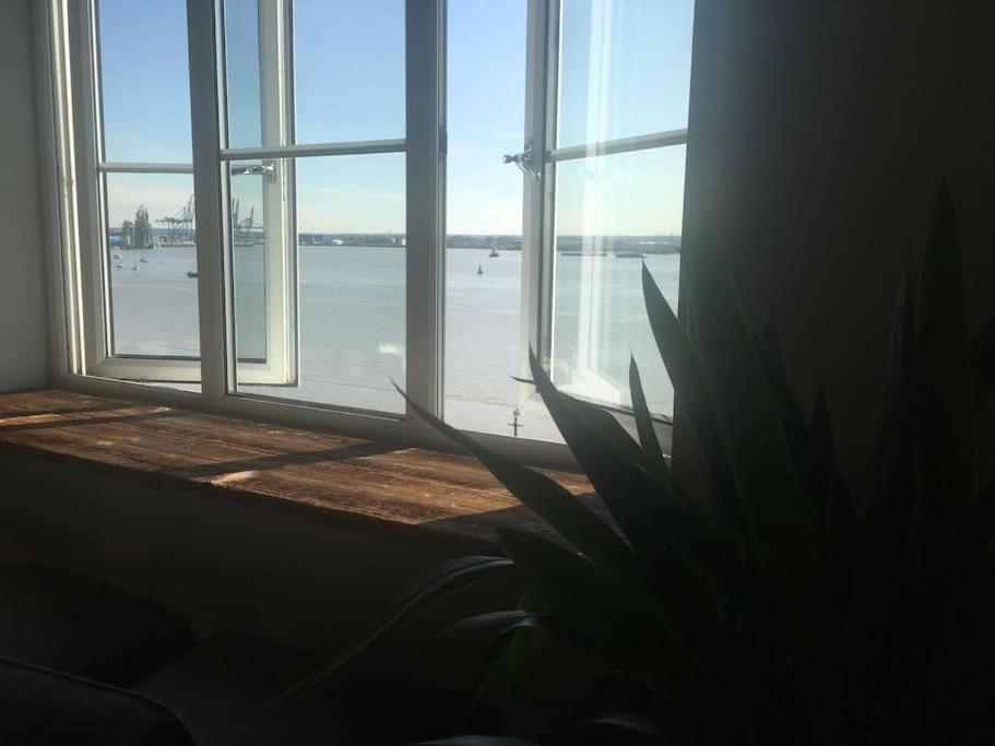 Apartment Lovely Riverside Flat Stifford